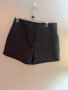 NWT Puma women’s golf shorts